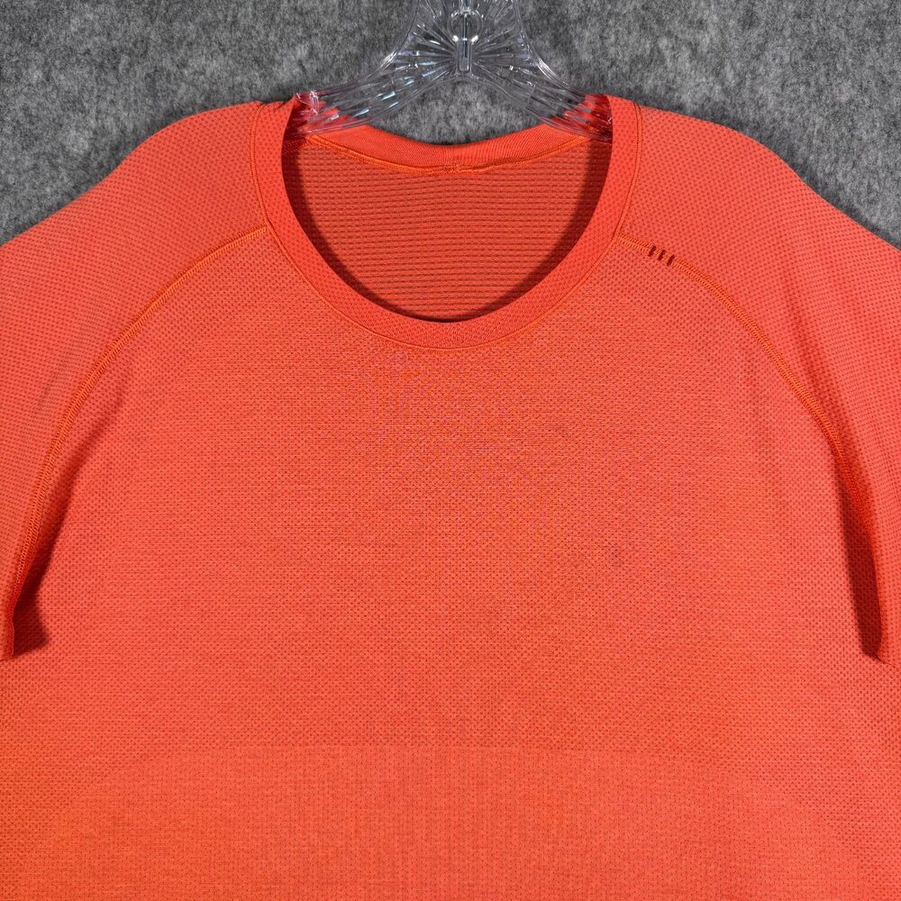 Lululemon Shirt Mens Size 2XL Orange Short Sleeve T Shirt Metal Vent Movement